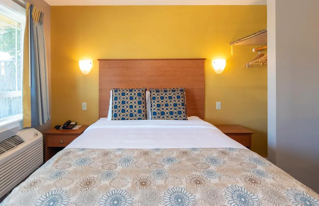 Nordic Inn And Suites-1