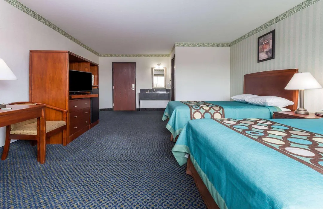 Super 8 By Wyndham Sacramento-1