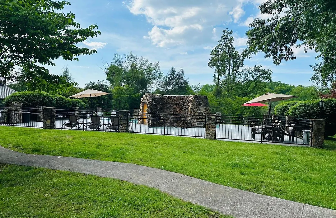 Tremont Lodge & Resort-1