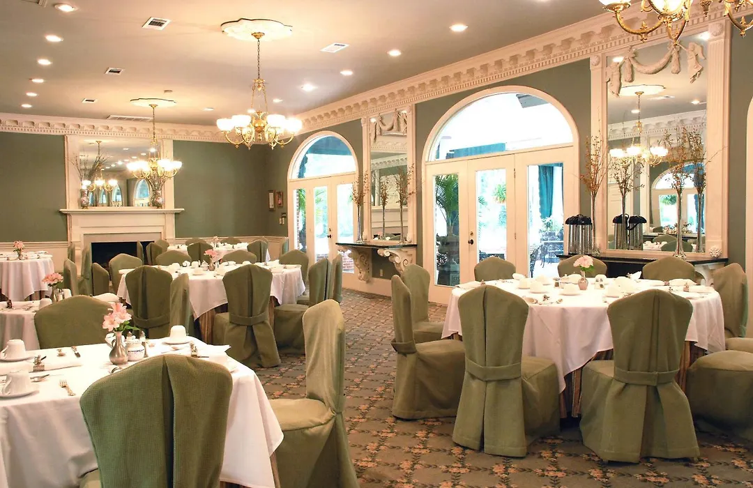 Monmouth Historic Inn-1