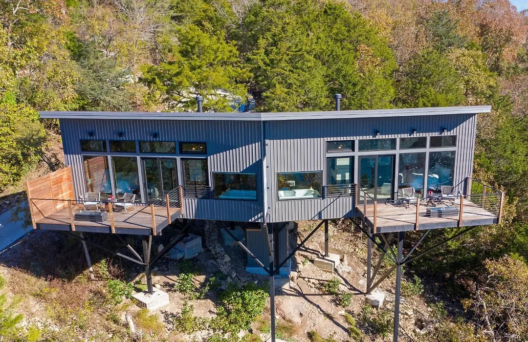 Beaver Lakefront Cabins - Couples Only Getaways-1