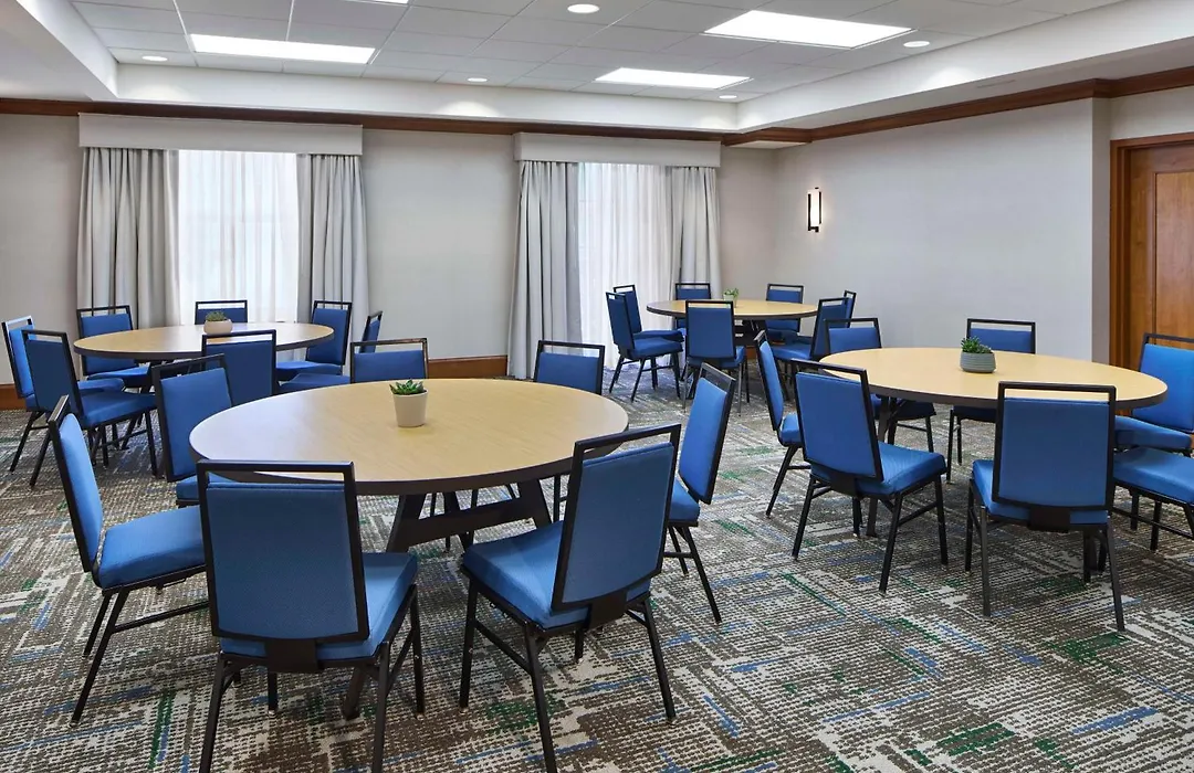 Hampton Inn & Suites Saratoga Springs Downtown-1