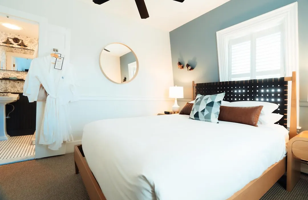 Ellery Hotel Provincetown-1