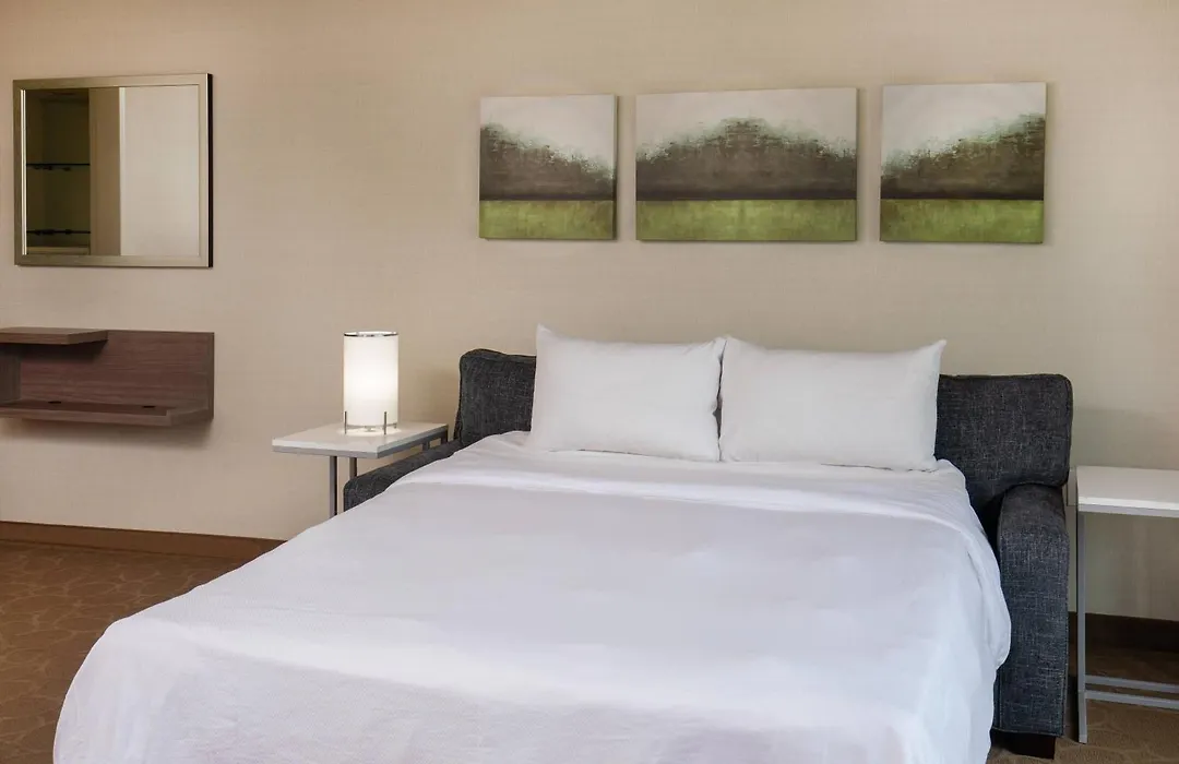 Delta Hotels By Marriott Chesapeake Norfolk-1
