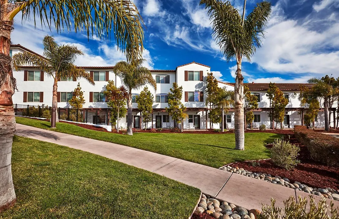 Hilton Garden Inn San Luis Obispo/Pismo Beach-1