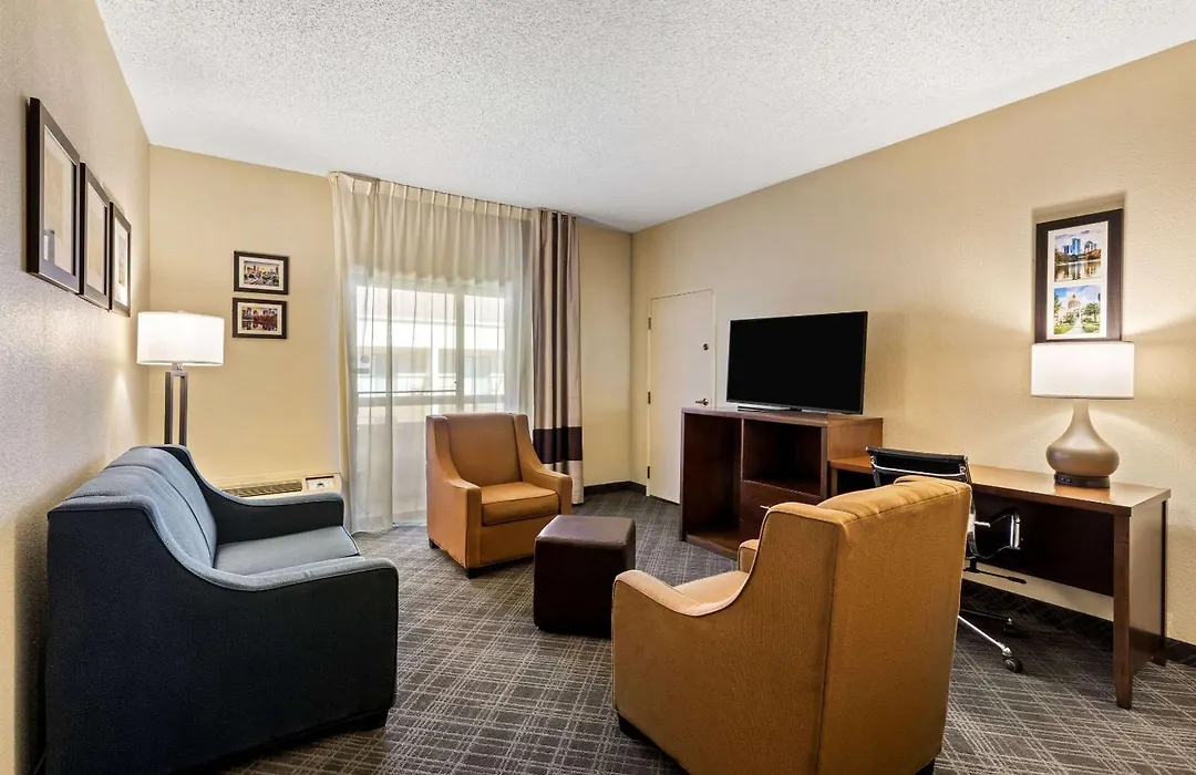 Comfort Inn Roswell-Dunwoody-1