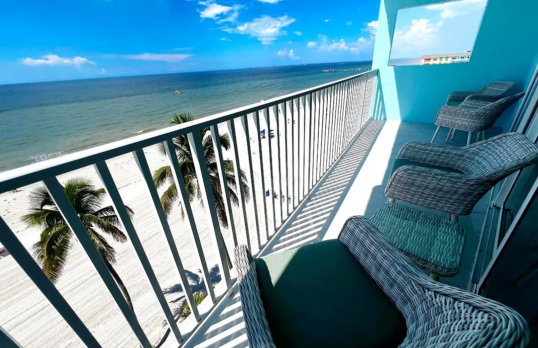 Lani Kai Island Resort (Adults Only)-1