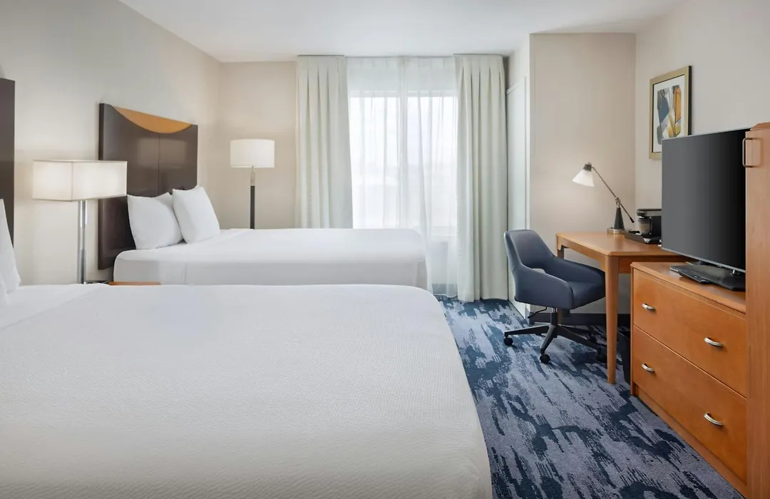Fairfield Inn And Suites Turlock-1