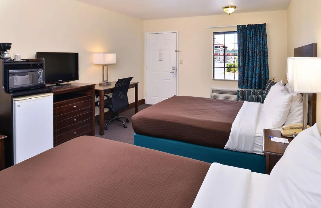 Americas Best Value Inn - Batesville-1