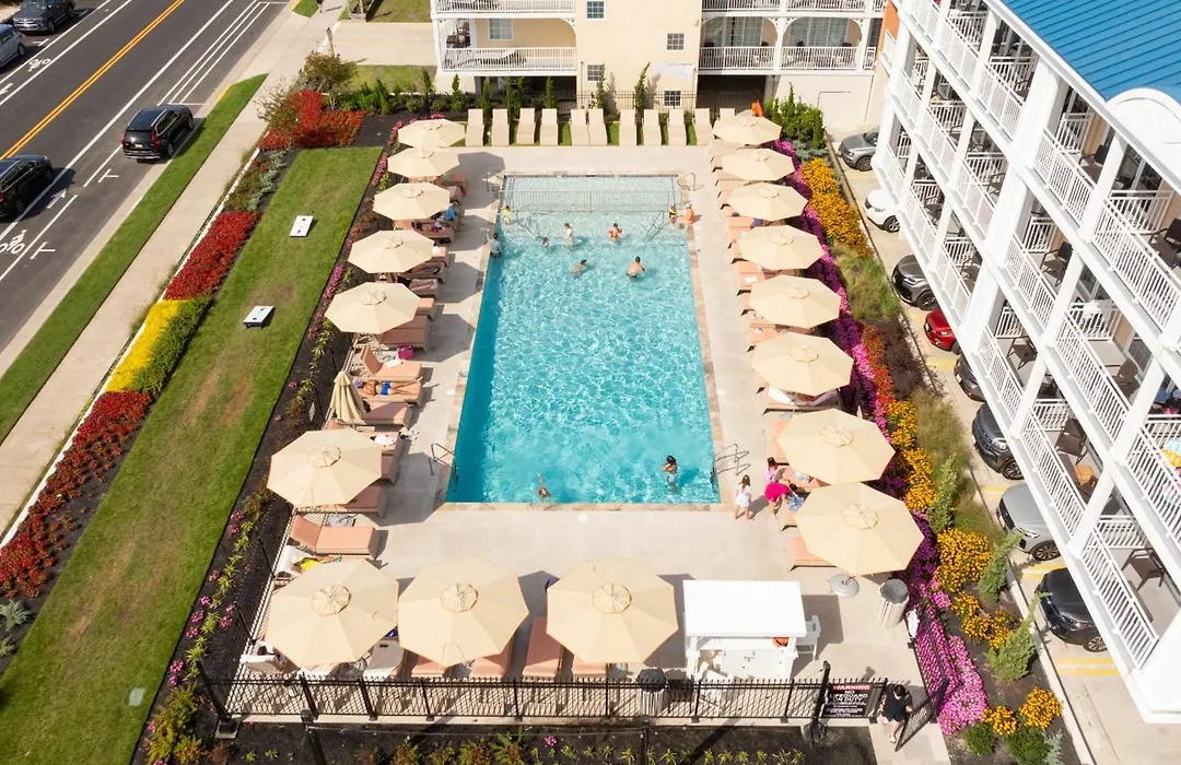 La Mer Beachfront Resort-1