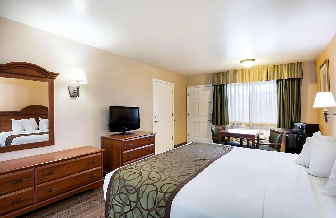 Surestay Hotel By Best Western Fernley-1