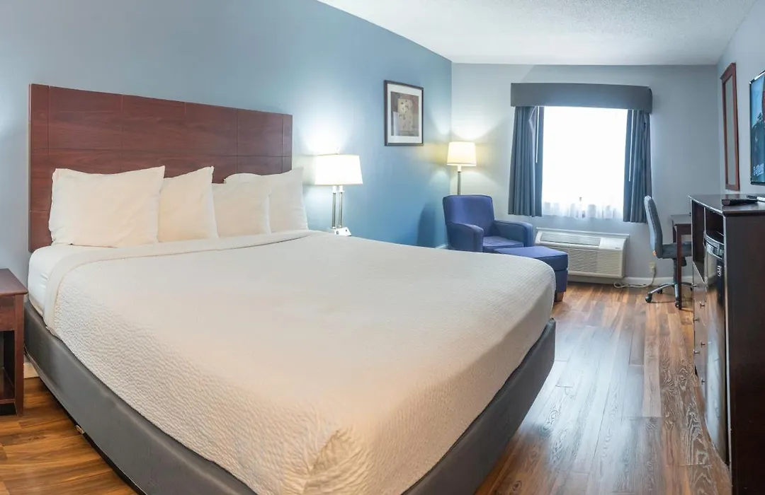 Baymont By Wyndham Delaware-1