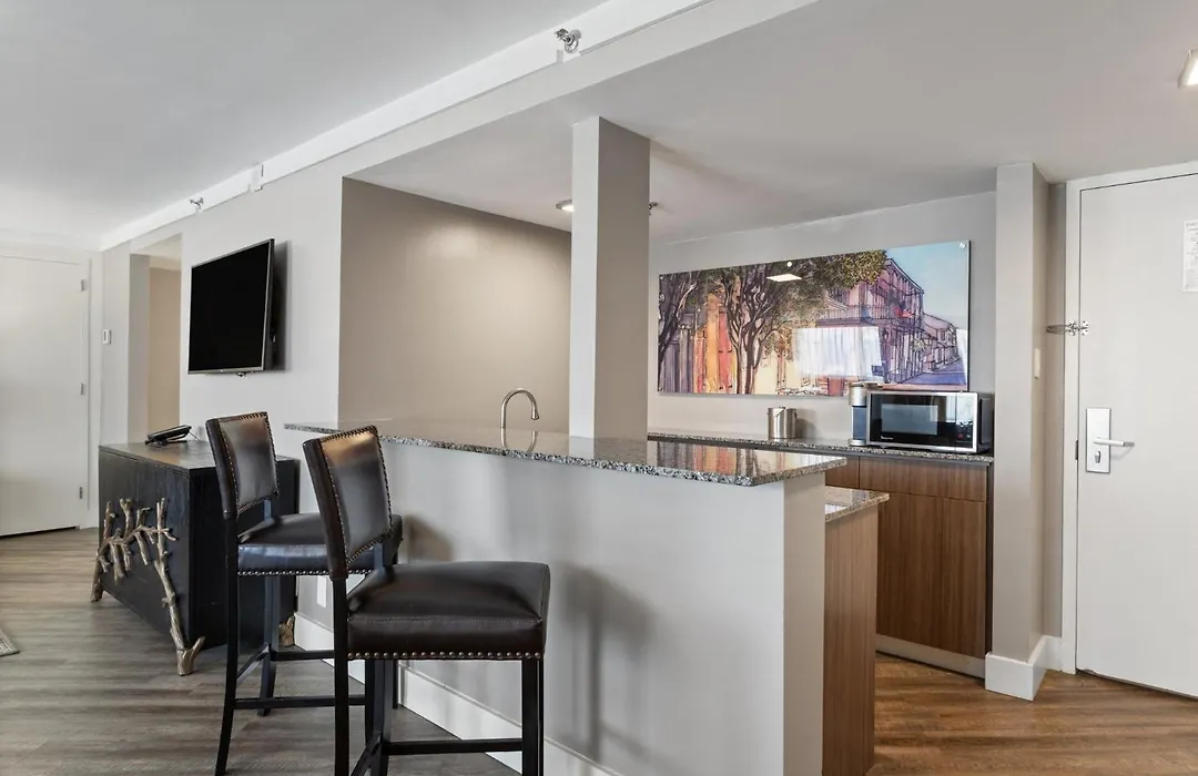 Crowne Plaza Executive Center Baton Rouge By Ihg-1