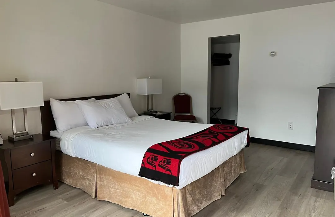 The Driftwood Lodge-1