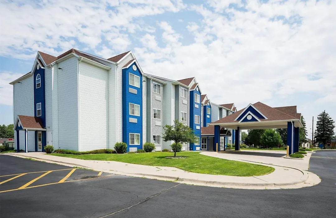 Microtel Inn & Suites Cheyenne-1