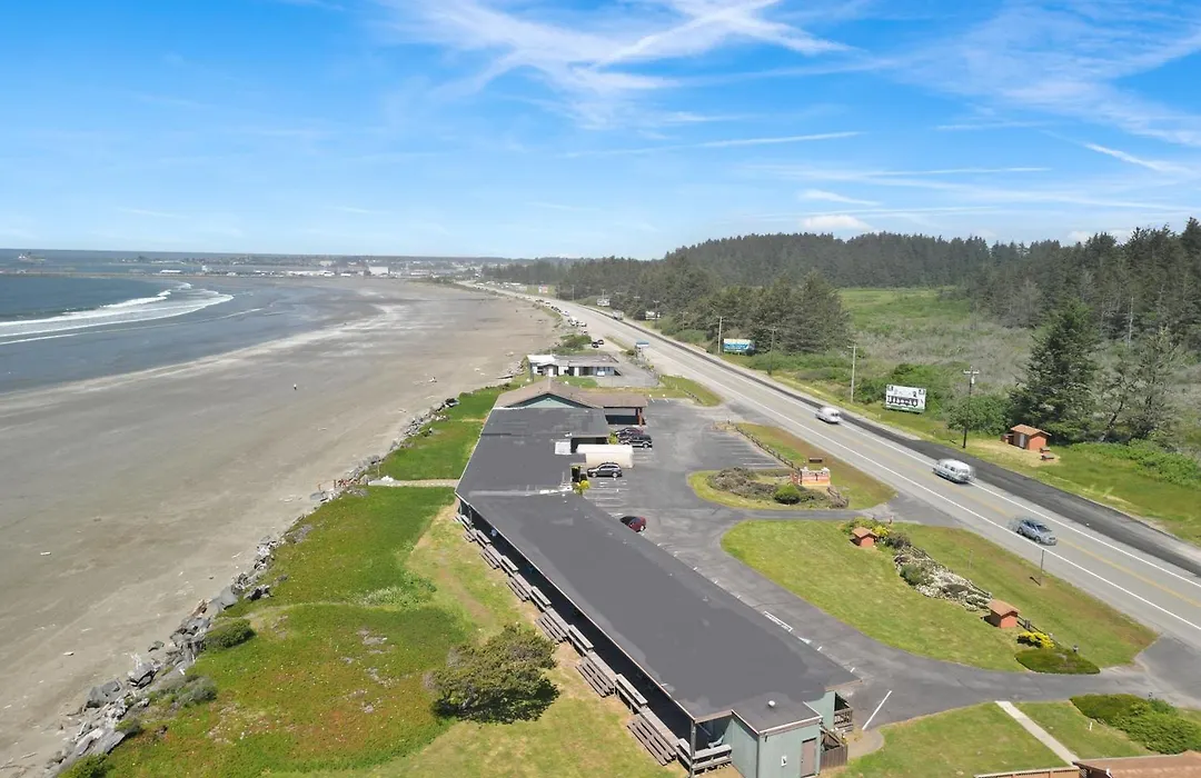 Crescent Beach Motel-1