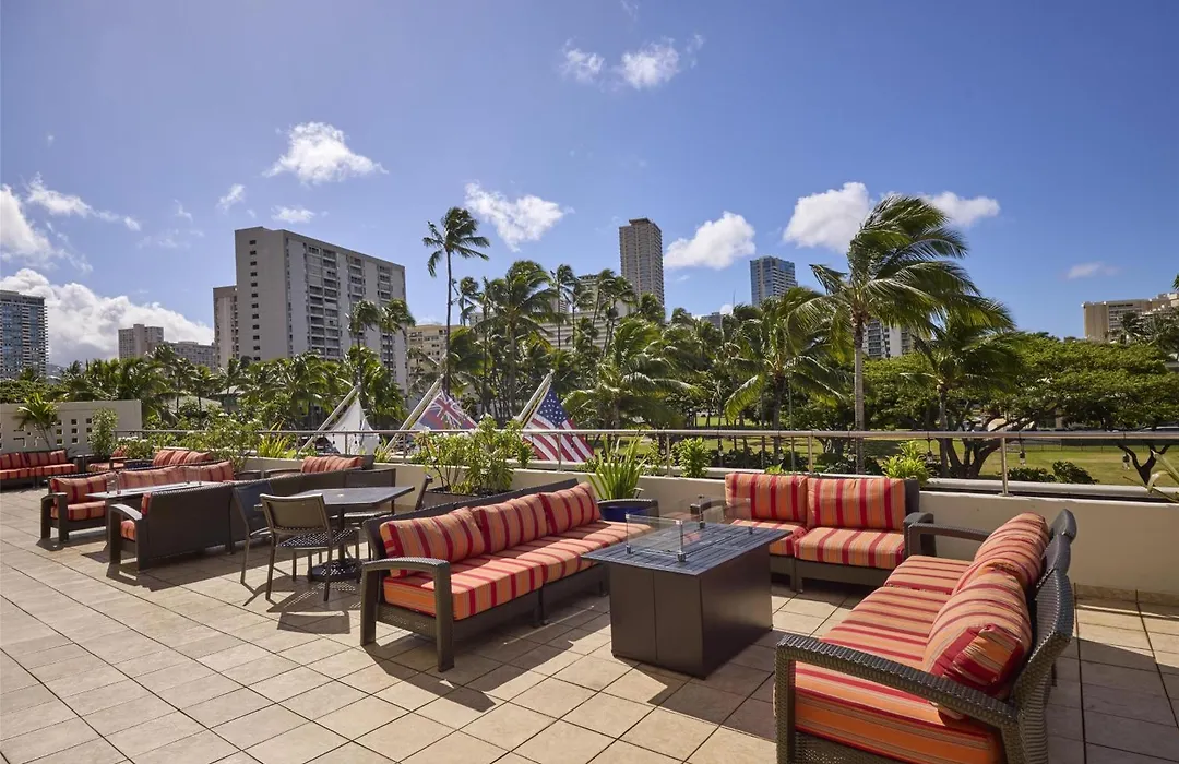 Doubletree By Hilton Alana - Waikiki Beach-1