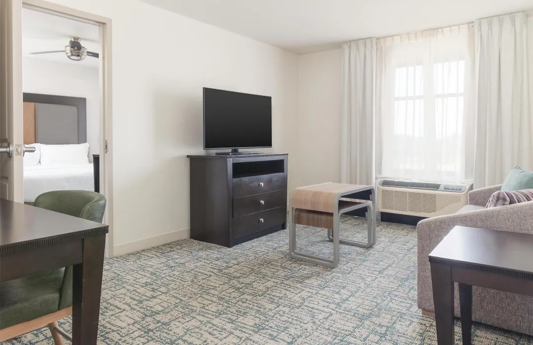 Homewood Suites By Hilton Wauwatosa Milwaukee-1