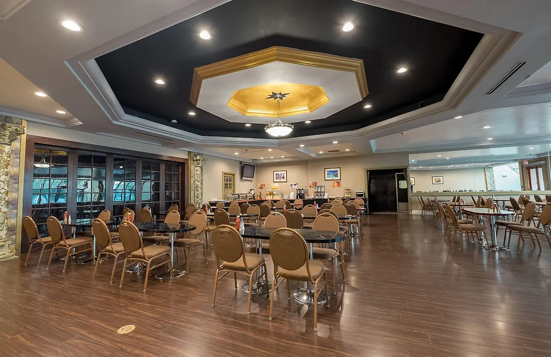 Howard Johnson By Wyndham Fullerton/Anaheim Conference Cntr-1