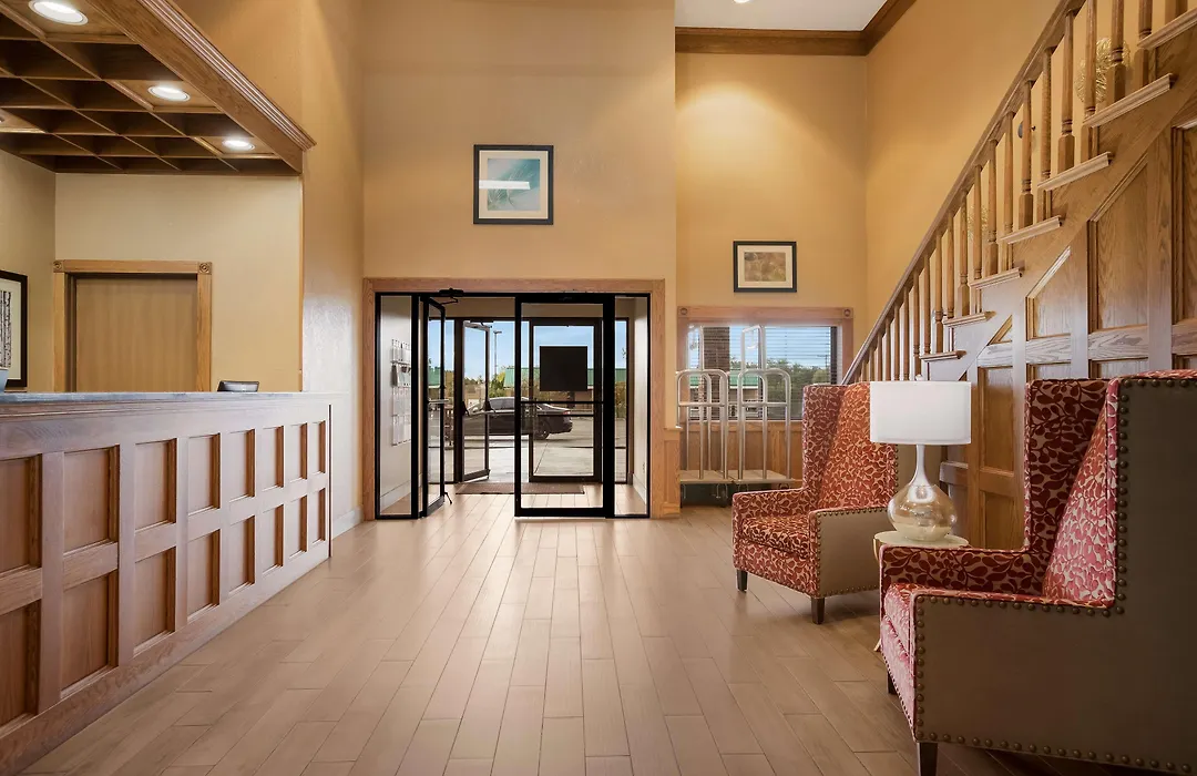 Best Western Kendallville Inn-1
