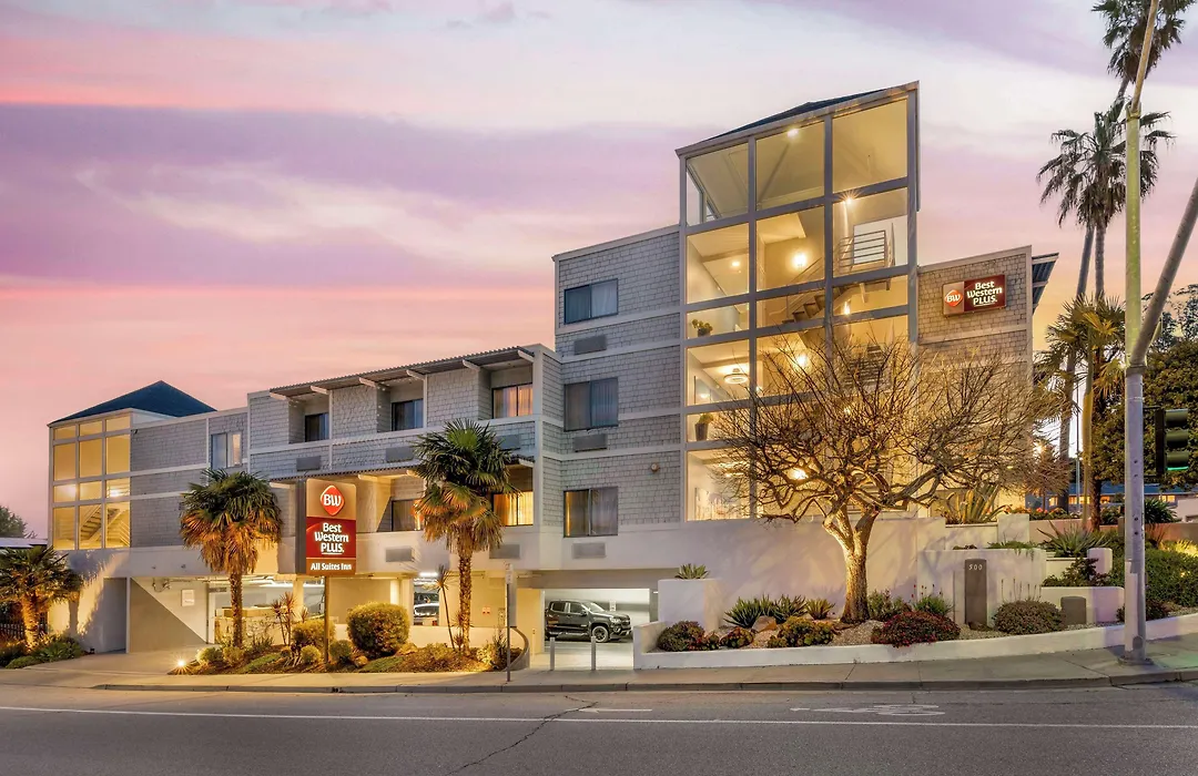 Best Western Plus All Suites Inn-1