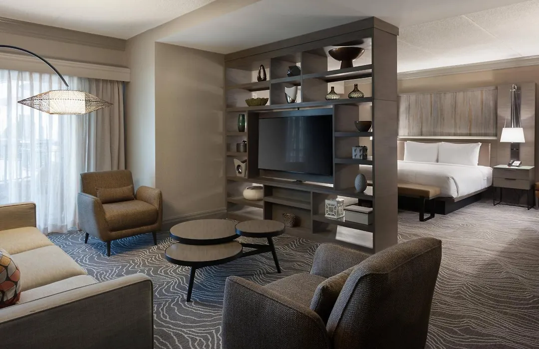 Marriott Savannah Riverfront-1