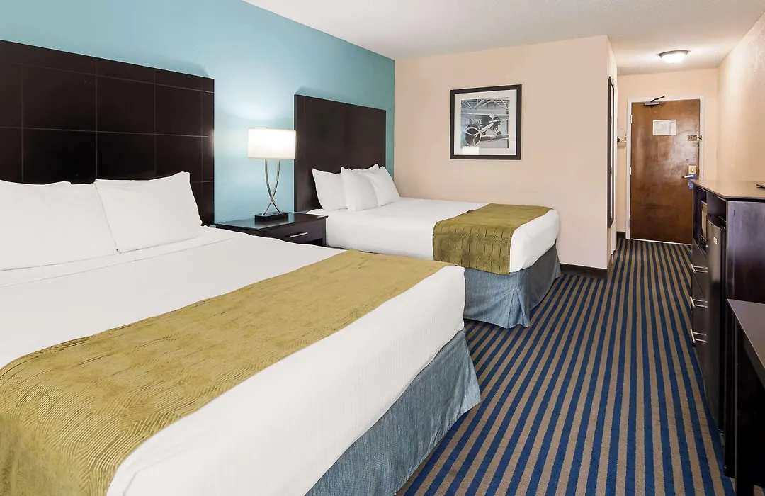 Best Western Leesburg-1
