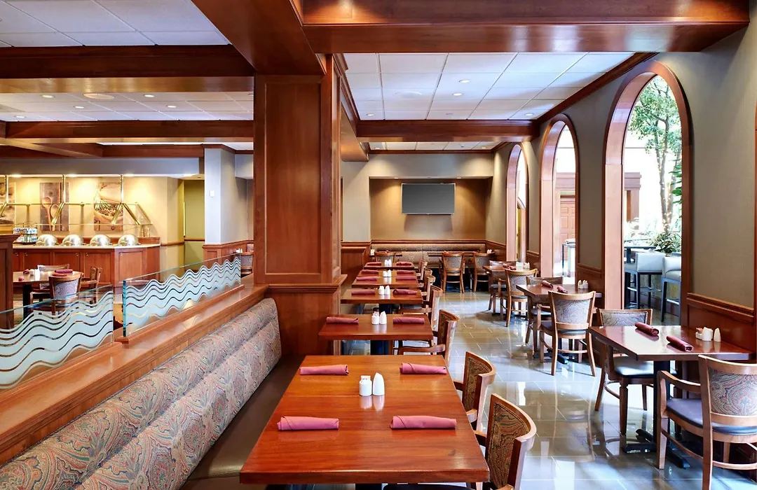 Doubletree By Hilton Dearborn-1