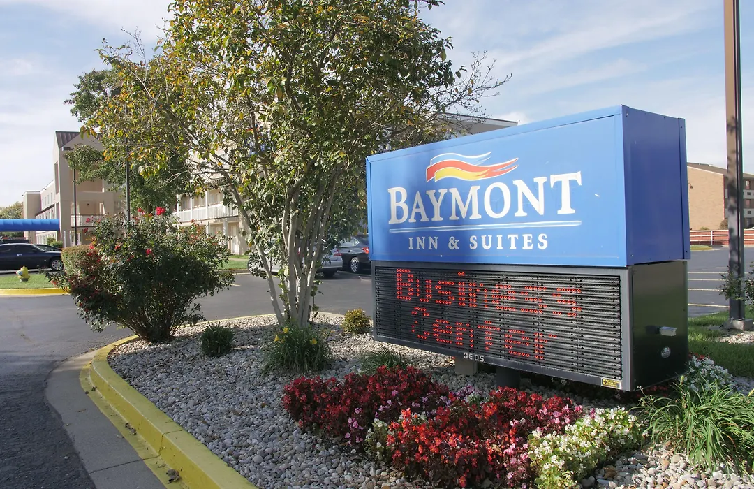 Baymont By Wyndham Louisville East-1
