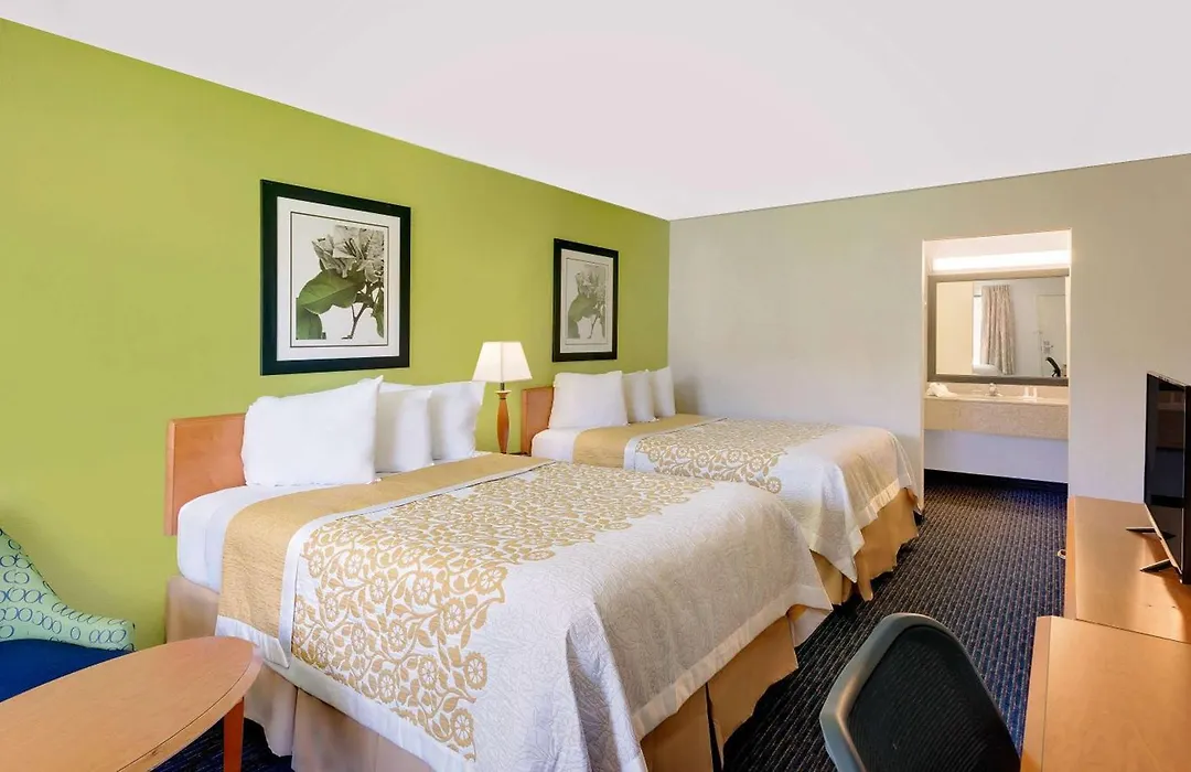Days Inn By Wyndham Easton-1
