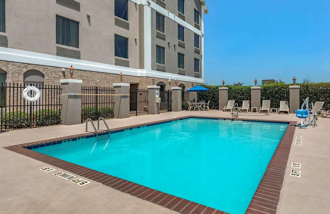 Comfort Suites Waco Near University Area-1