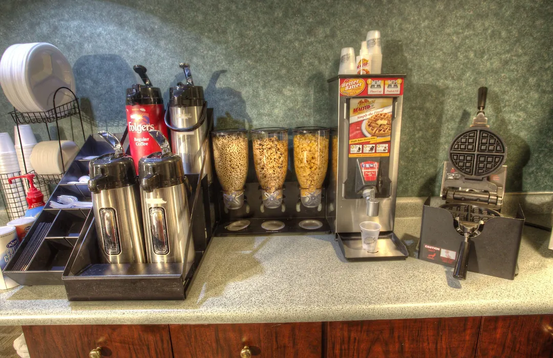 Econo Lodge Helen-1