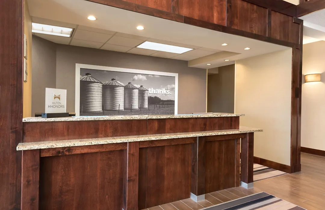 Hampton Inn Lawrence-1