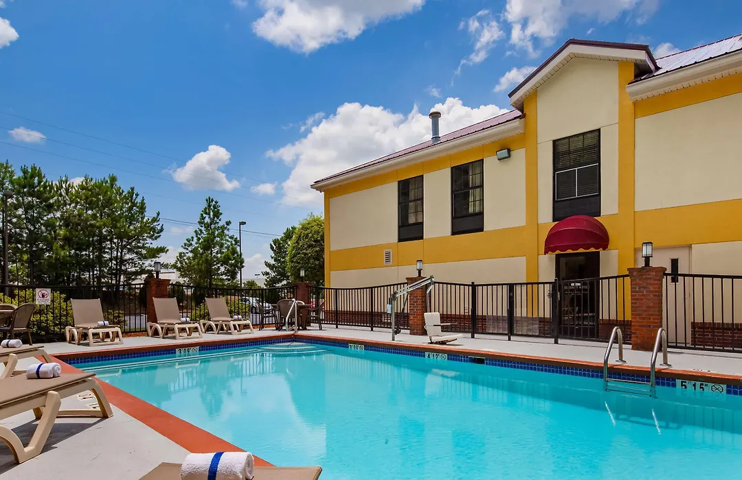 Best Western Hiram Inn And Suites-1