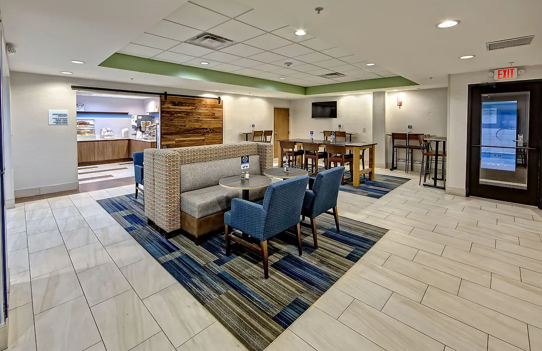 Holiday Inn Express & Suites Crossville By Ihg-1