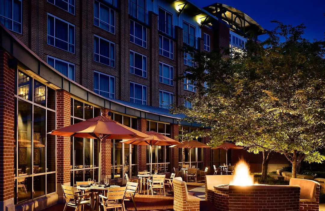 The Chattanoogan Hotel, Curio Collection By Hilton-1