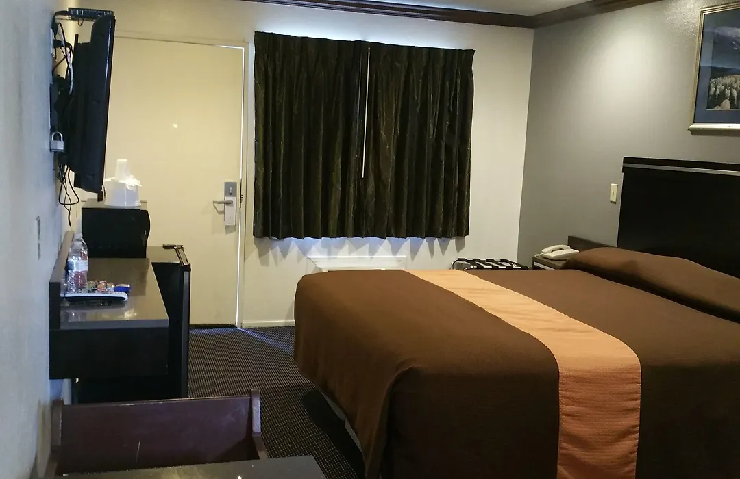 Starlight Inn Huntington Beach-1