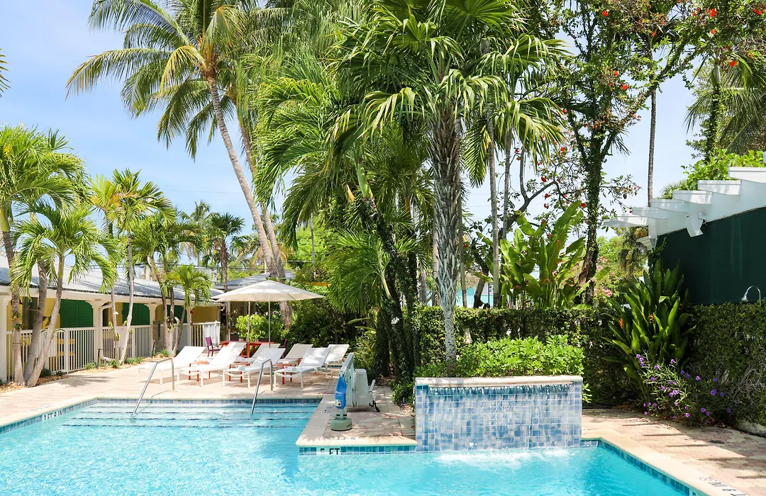 Almond Tree Inn - Adults Only-1