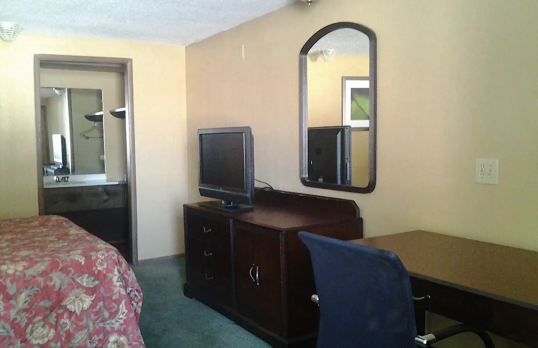 Xenia Country Inn-1