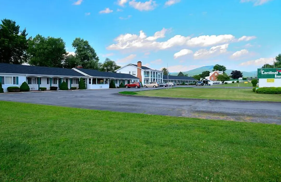 The Cardinal Inn-1