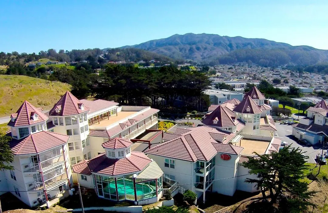 Pacifica Beach Hotel-1