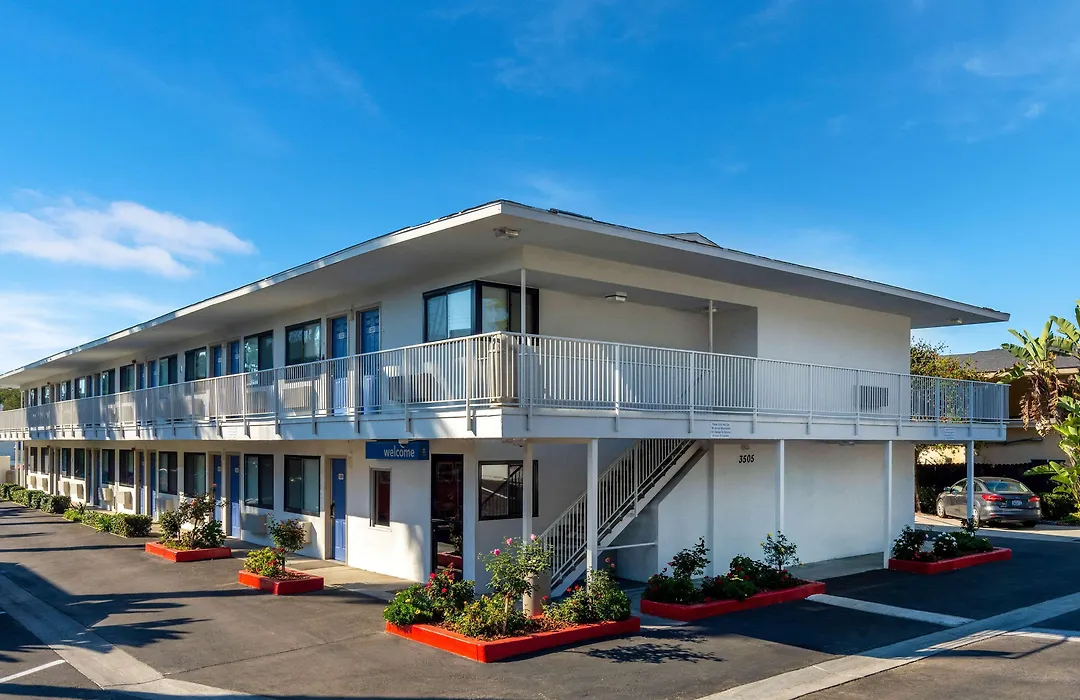 Motel 6-Santa Barbara, Ca - State Street-1