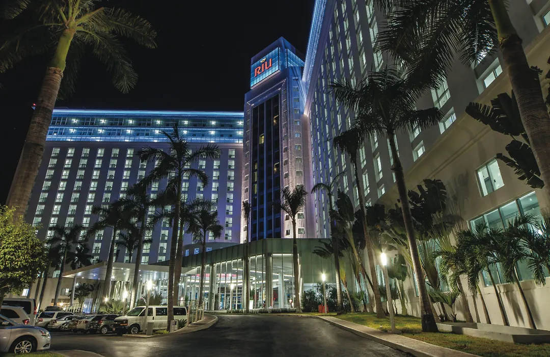 Riu Cancun (Adults Only)-1