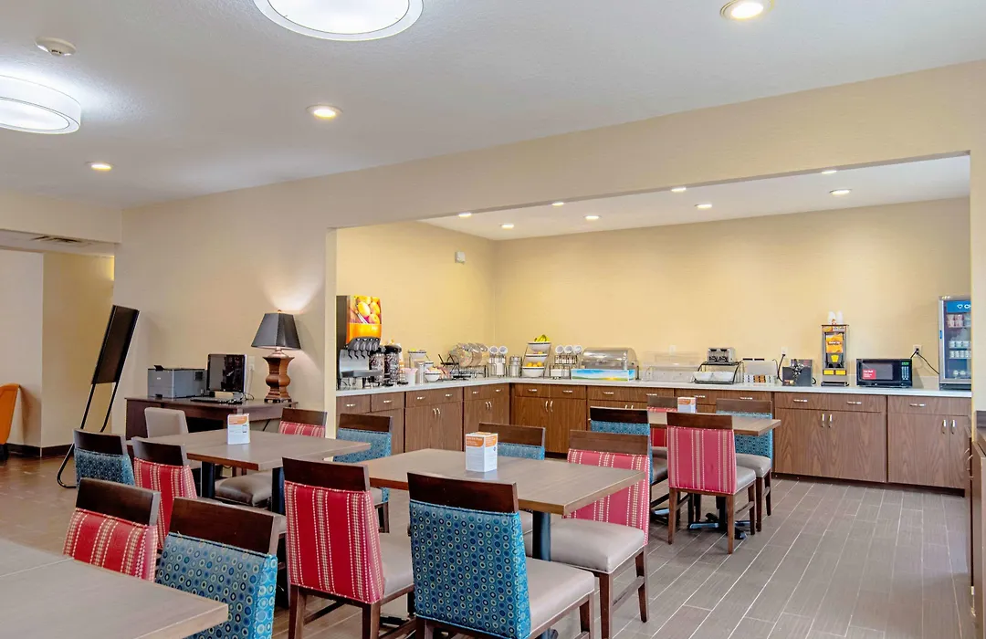 Comfort Inn & Suites Fredericksburg-1