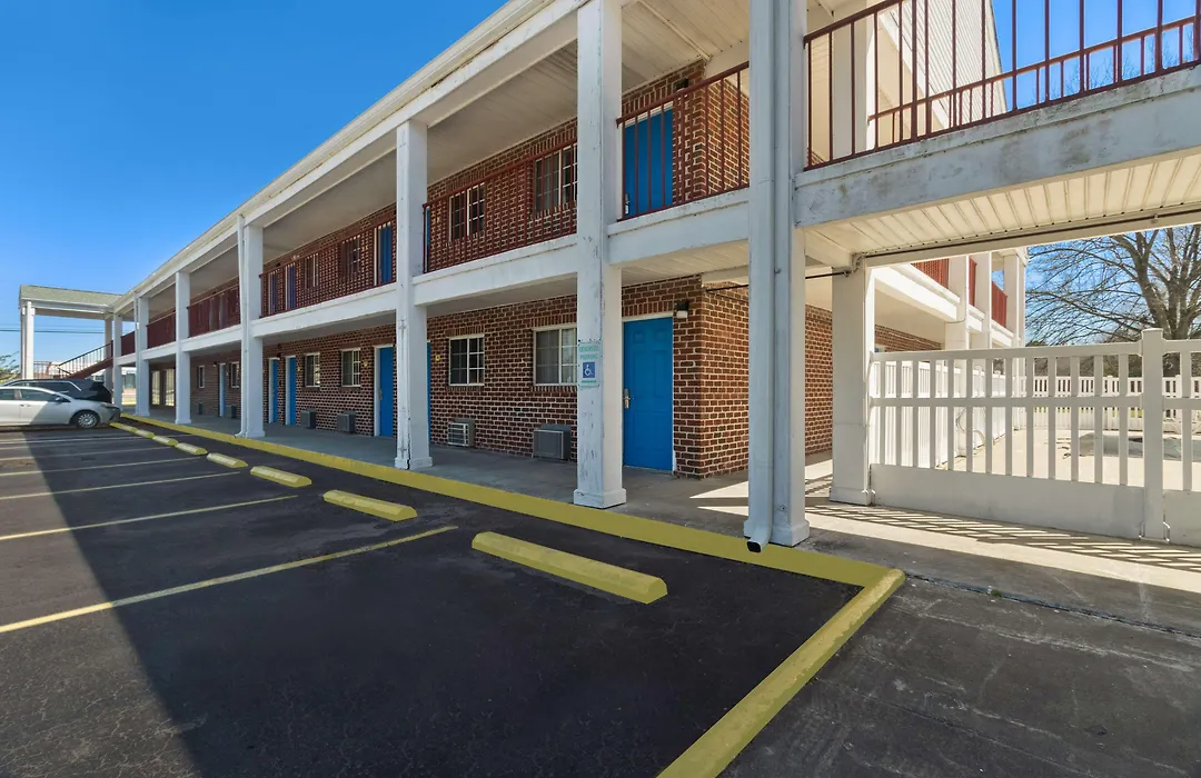 Americas Best Value Inn Edenton-1