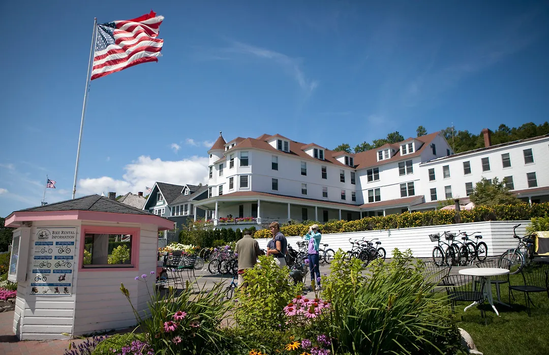 Island House Hotel-1