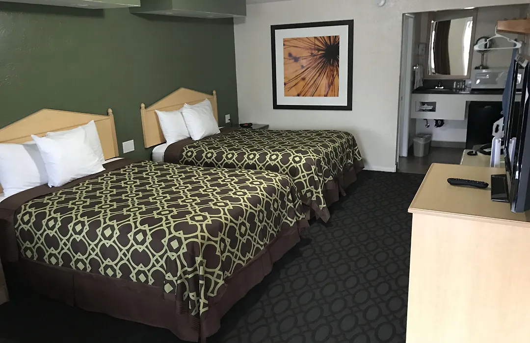 Downtown Inn-1