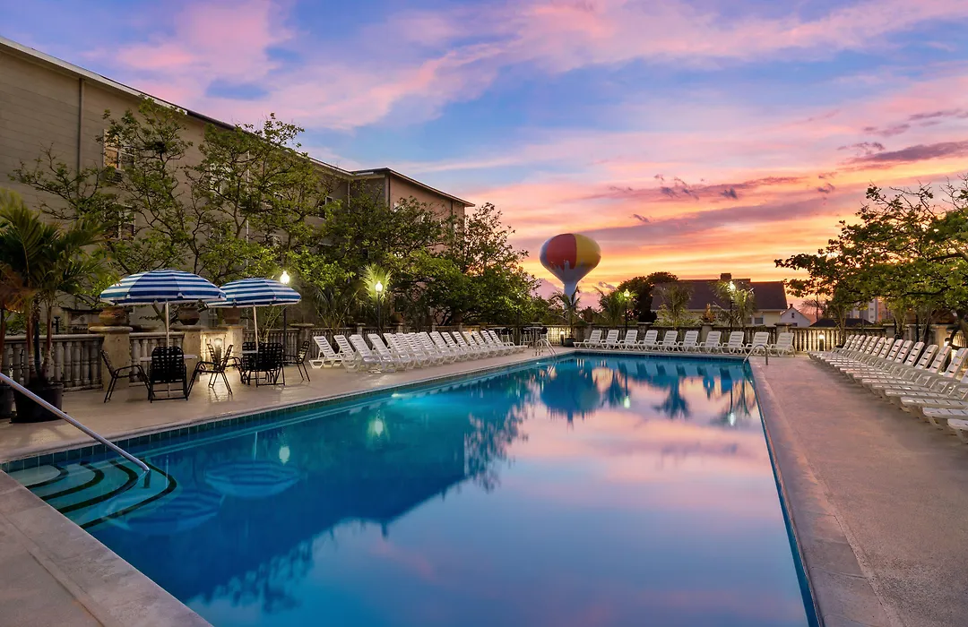 Plim Plaza Hotel-1
