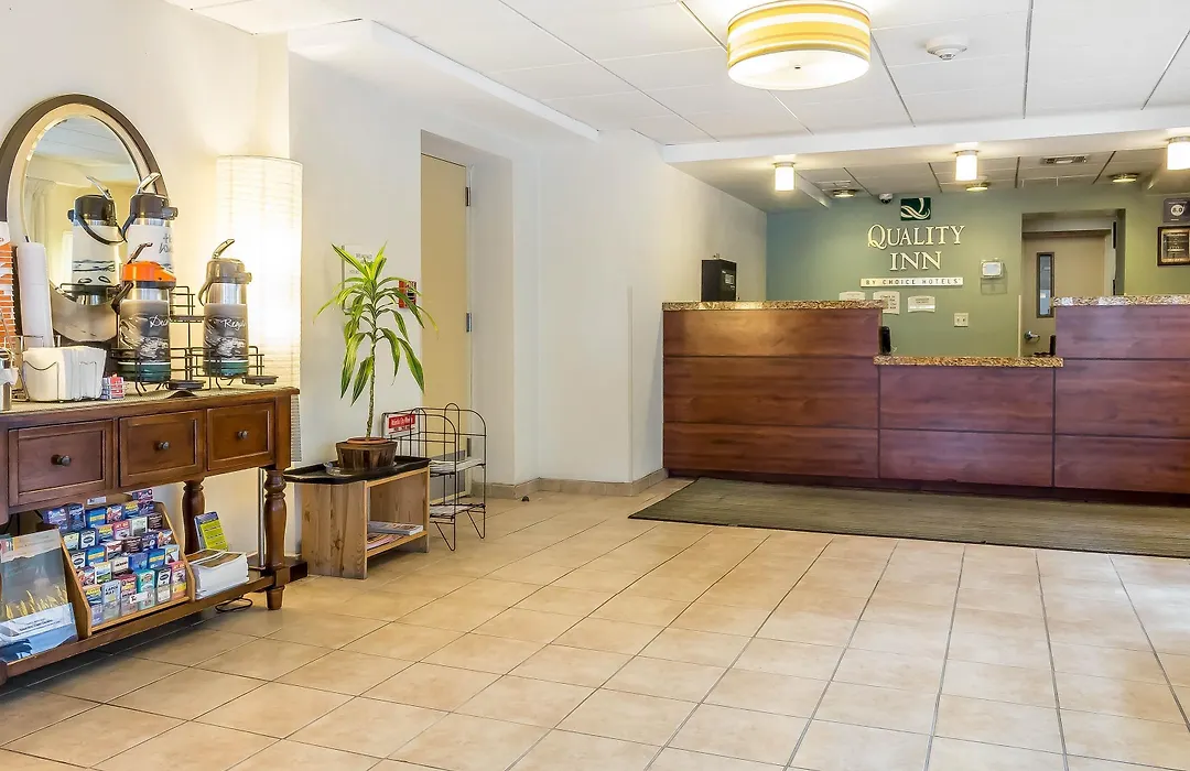 Quality Inn Flamingo-1