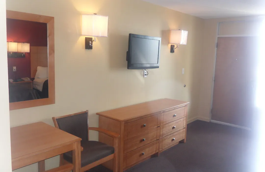 Oceanview Inn - Emerald Isle-1